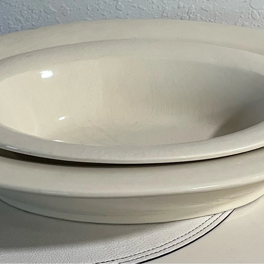 Set of Cream Oval Serving Bowls